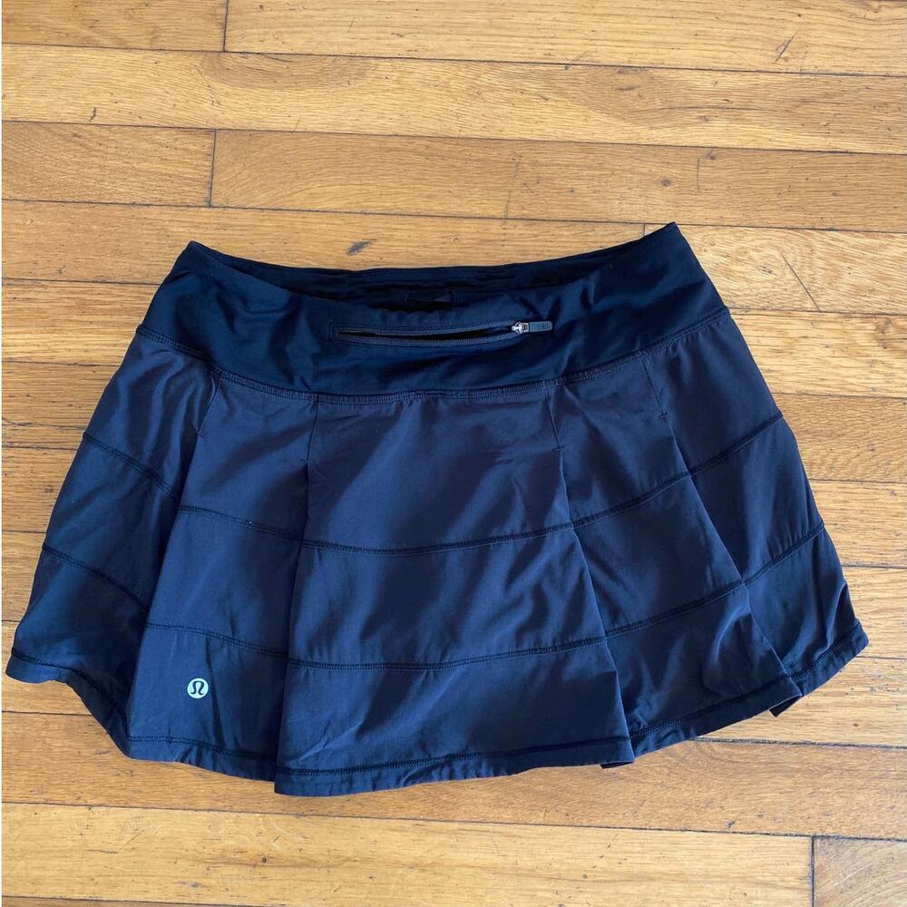 Lululemon Pace Rival Skirt Stretch 13" Black Sz 6 Swift Luxtreme